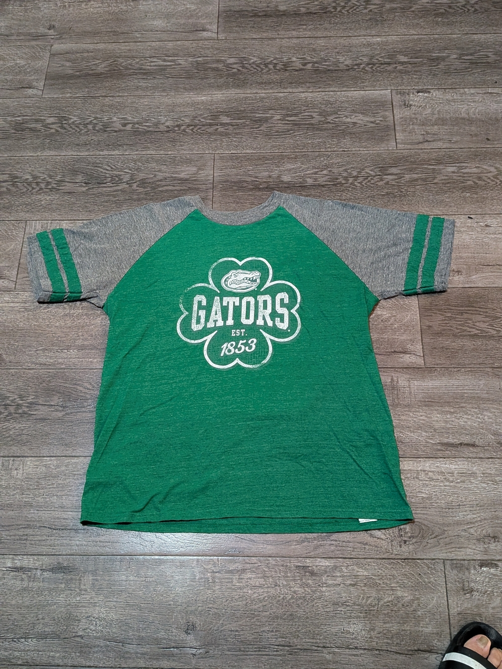 Fanatics Florida Gators Green/Gray Raglan Short Sleeve Shirt Women's Size L